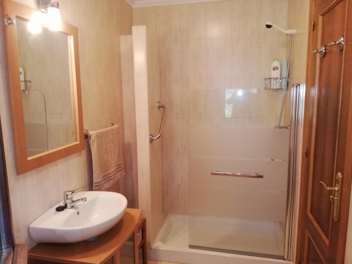 Acogedor Chalet De Tres Habitaciones En El Valle De Cabuerniga, Ideal Familias Grupos Y Mascotas Somos Pet Friendly, Estancia Minima Dos Noches Lamina 外观 照片